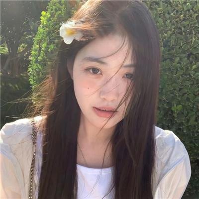 锁红颜